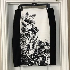 White House Black Market Skirt